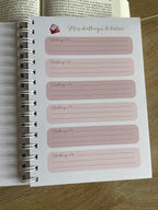 Journal de lecture A5 fait main - 100 critiques de livres - avis de lecture - romance - carnet de notes