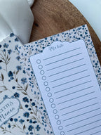 Carnet de recettes à remplir  style cottagecore floral bleu - format A5 à spirales - Personnalisable